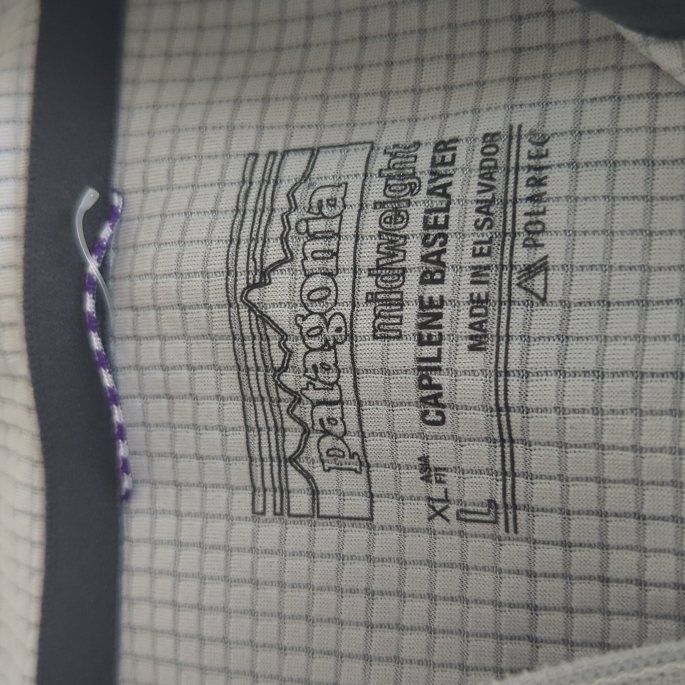 Patagonia  Midweight Capilene Base layer Gray Quarter-Zip Pullover with AudLogoo - Picture 2 of 7